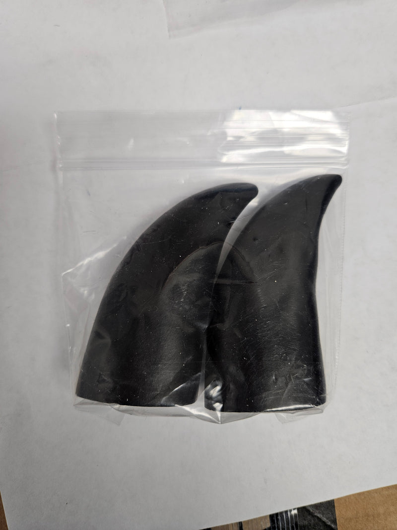 Ready to ship: Small Horns