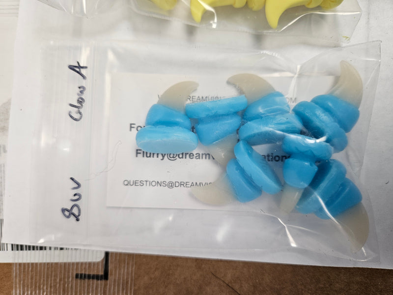 Ready to ship: Realistic Feline Claw Packs