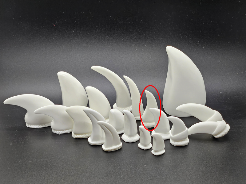 Basic Opaque Bear Claws *Sold per claw*