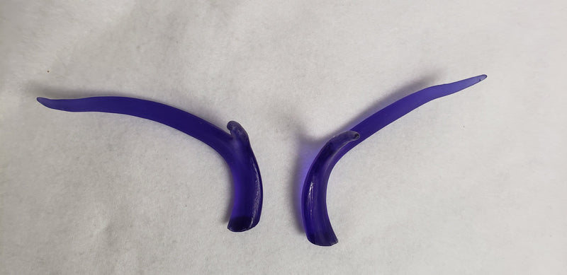 Plastic Clear Frosted Curved Four Point Deer Antlers