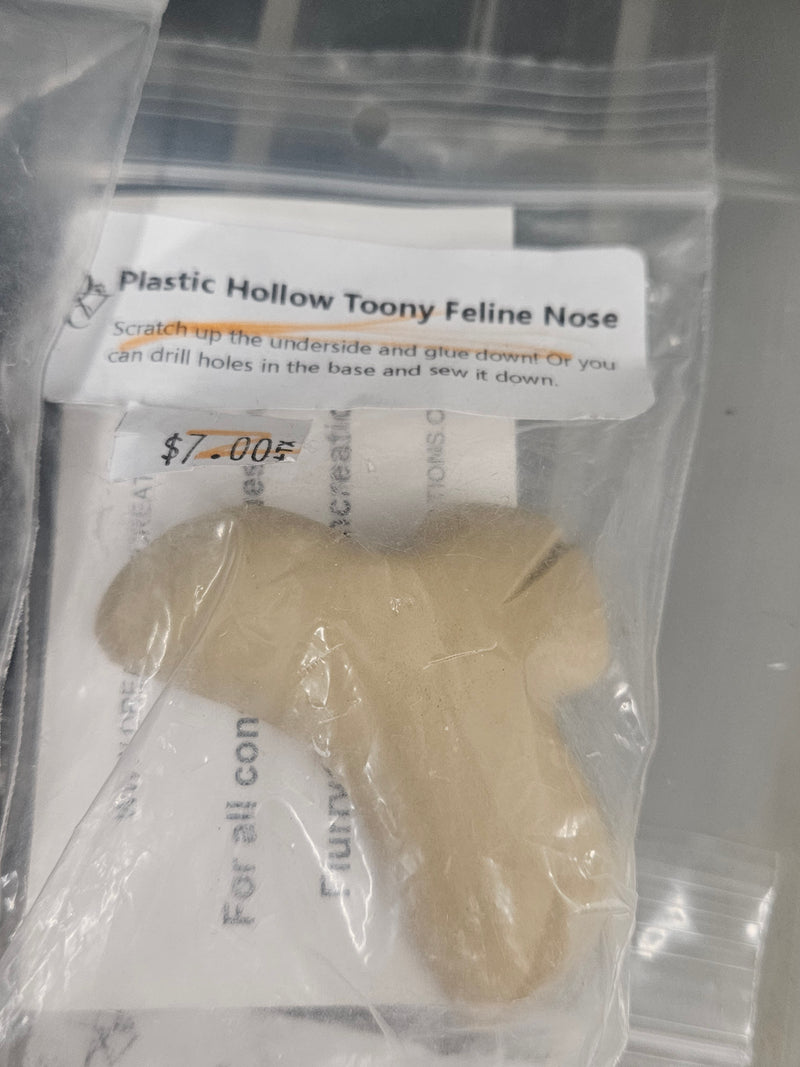 Ready to Ship Heavy Discount Item: Plastic Hollow Toony Feline Nose