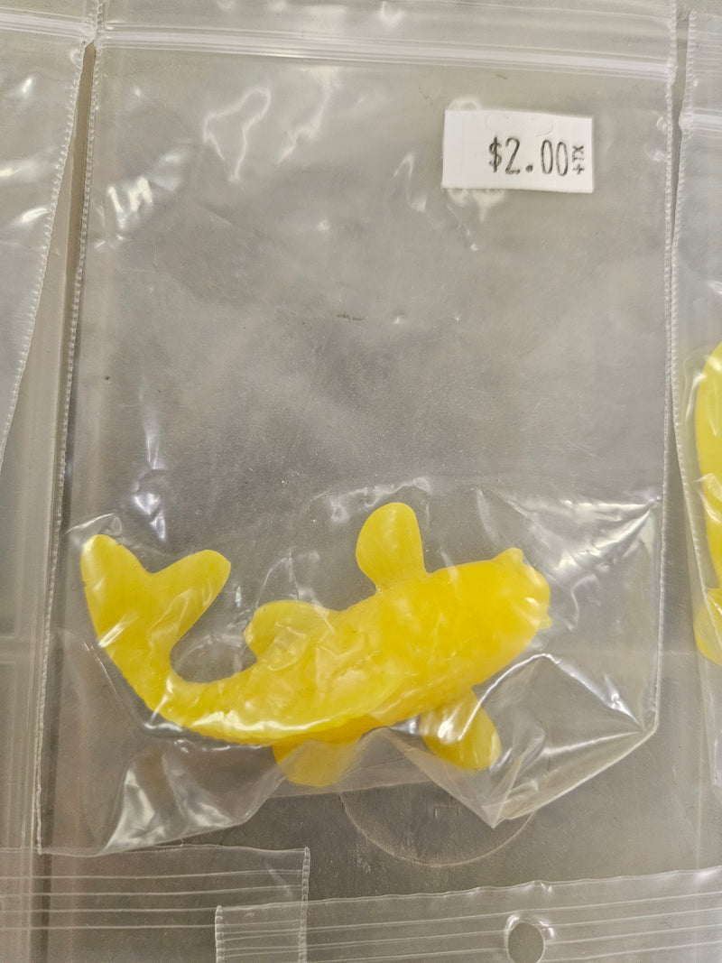 Ready to Ship: Plastic Resin Fish