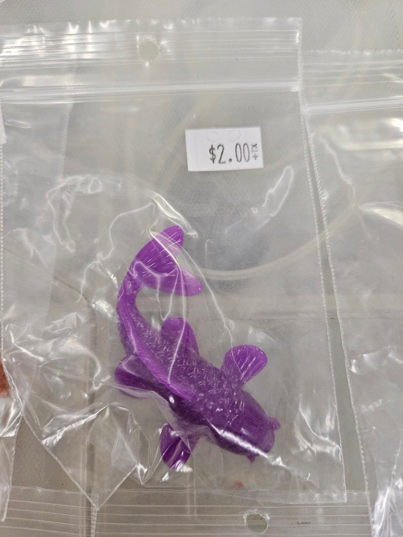 Ready to Ship: Plastic Resin Fish