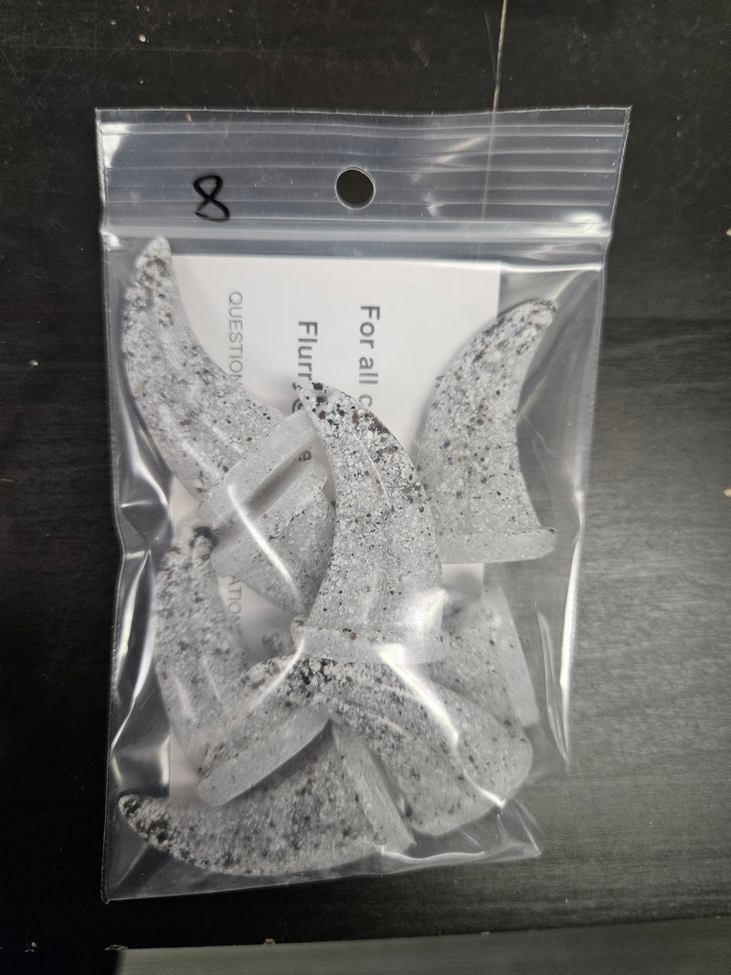 Listo para enviar: Paquetes de Mini Raptor Claw