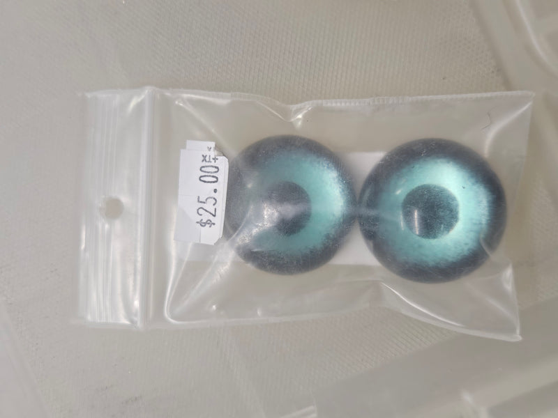 Ready to ship: 3cm 3D Painted Eyes