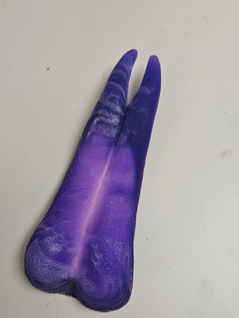 Ready to Ship:  Forked Dragon Tongue