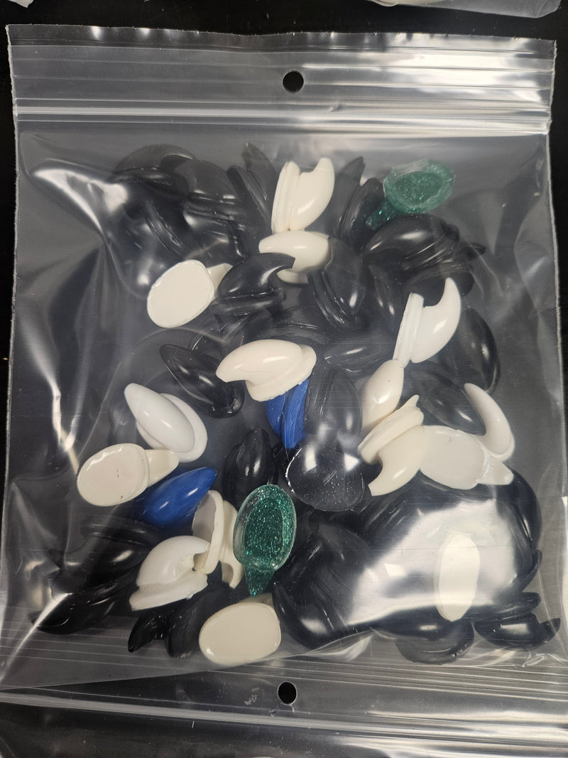 Discounted Item: Petite Claws
