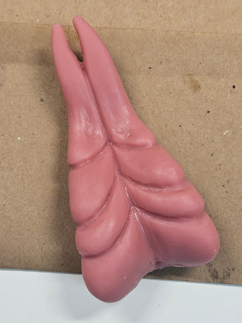 Ready to Ship: Forked Sergal Tongue