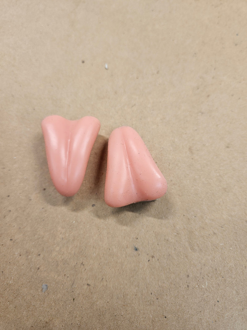 Ready to Ship:  Owl Tongue