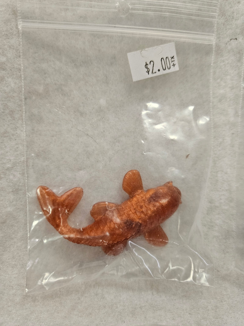 Ready to Ship: Plastic Resin Fish