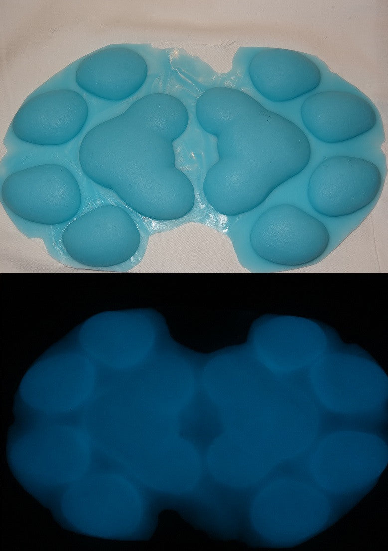 Almohadillas de silicona que brillan en la oscuridad con 4 dedos Feral K9
