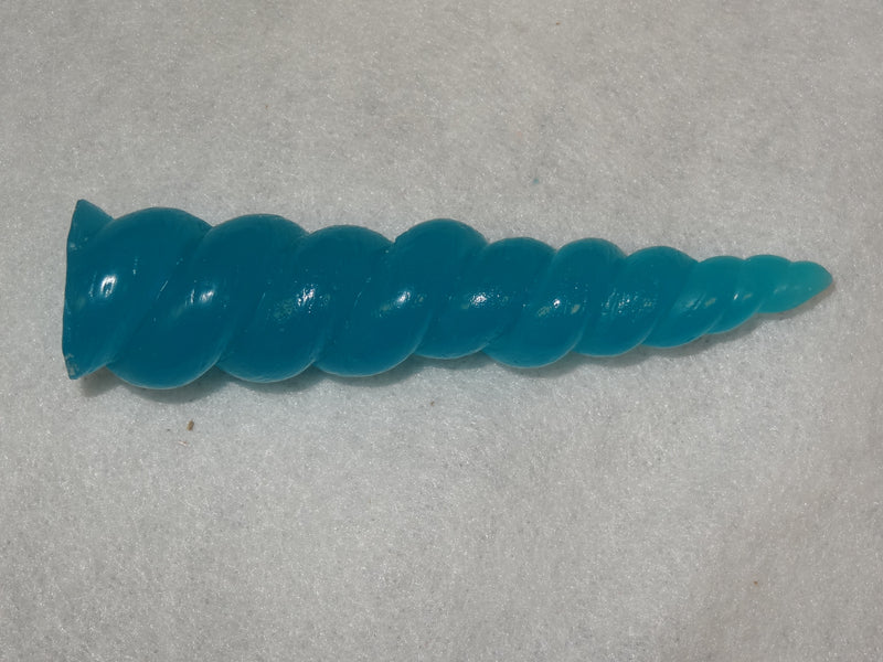 Cuerno de unicornio recto de plástico transparente sólido de 4 pulgadas