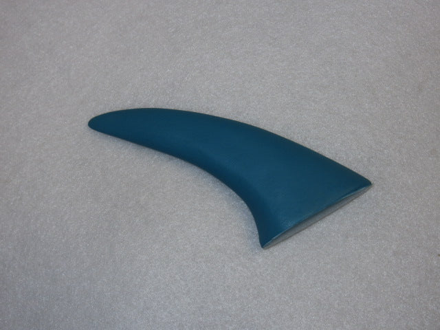 Basic Opaque 3-Inch Plastic Spike  *sold per spike*