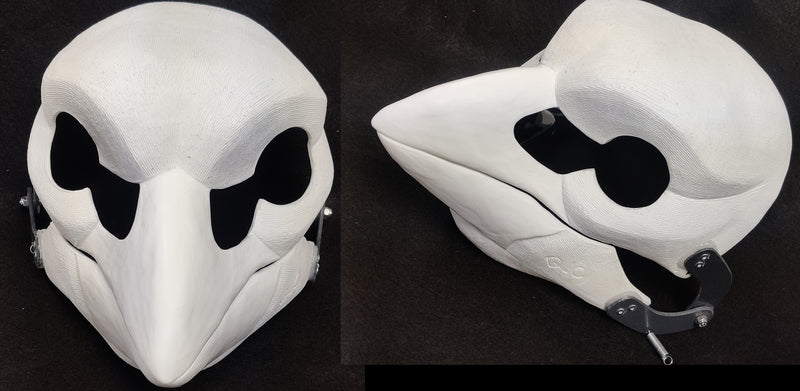 Máscara de resina Songbird cortada y con bisagras en blanco
