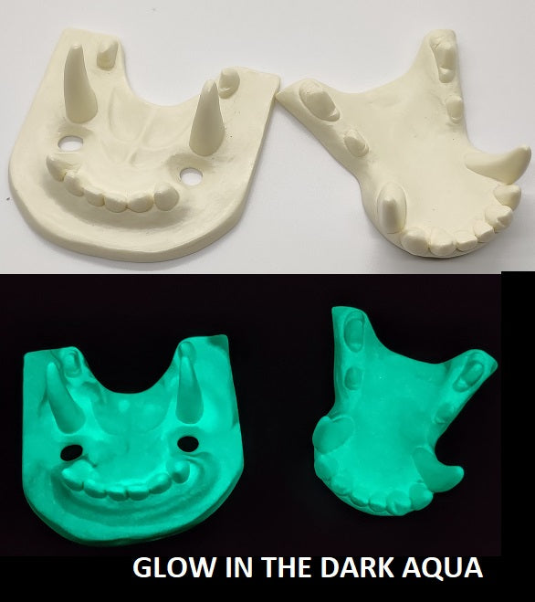 Single Color Glow in the Dark Canine Jawset